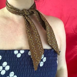 Neck scarf